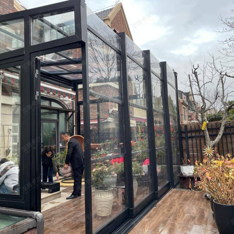 庭院搭建移动阳光房实用吗？用来做什么？